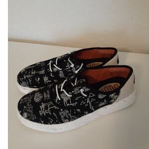 Hey Dude Conway Desert Black White Loafers Sneakers Comfort Mens 7 Ladies 9